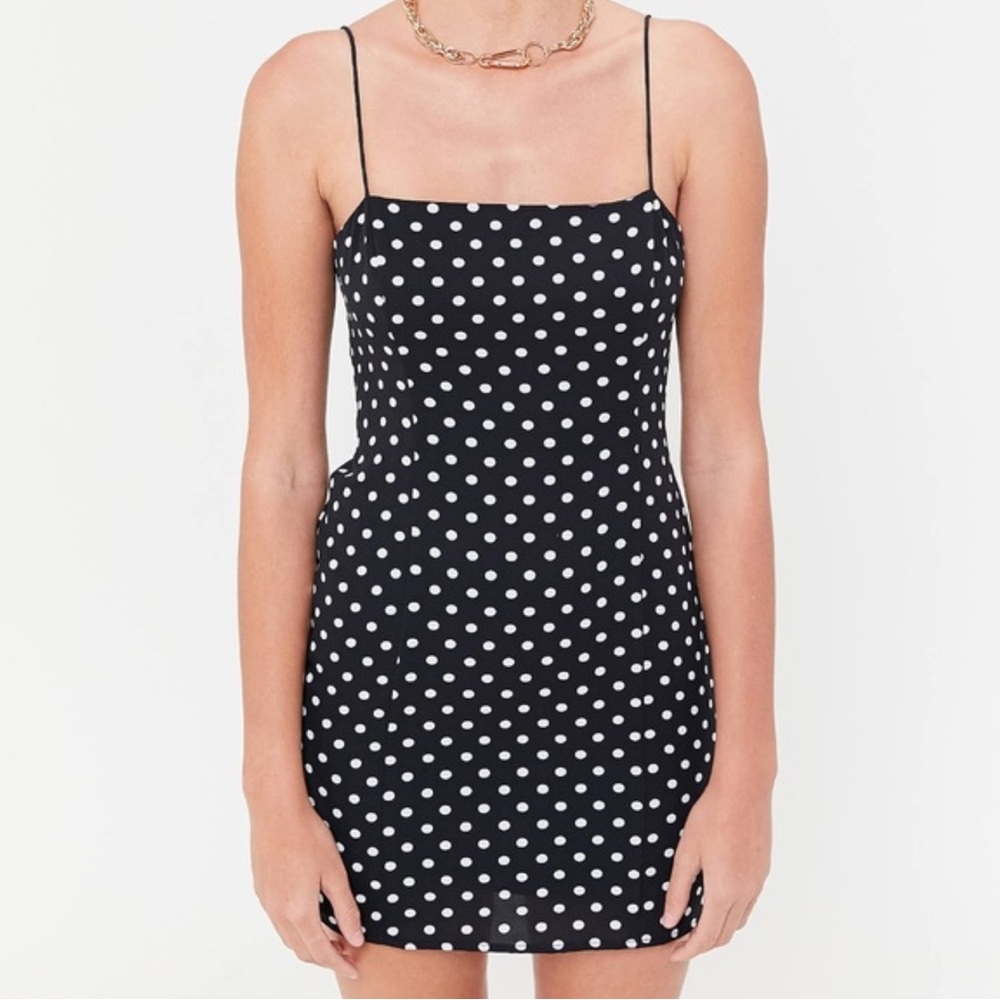 ⚪️URBAN OUTFITTERS | Josephine Polka Dot Bungee Mini Dress⚪️